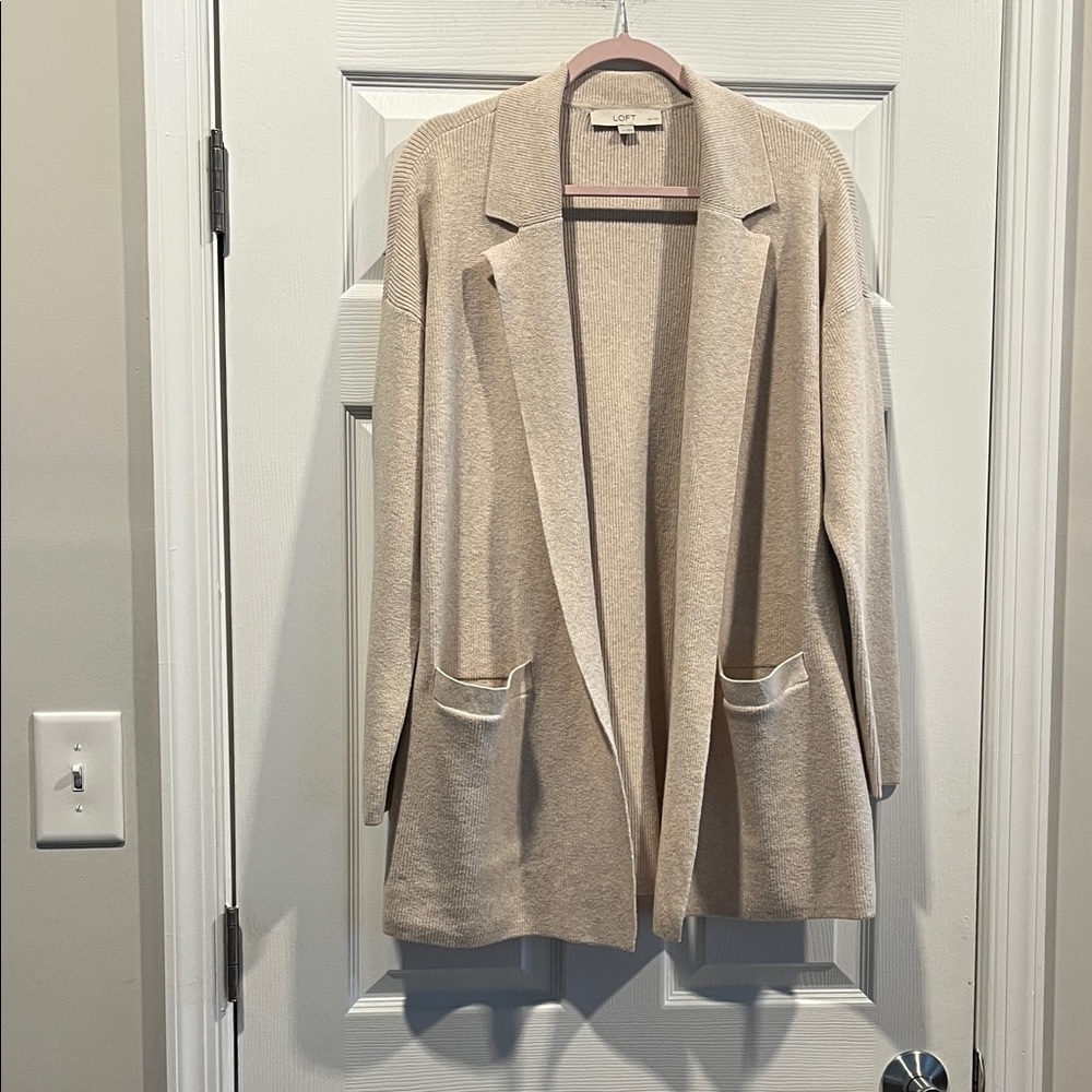 LOFT Women's Tan Open-Front Cardigan Office Attire Lots of styling possibilities